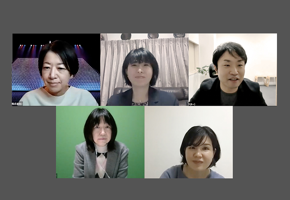 成果活動報告会の写真。テレビ会議で行い、参加校の先生、日本マイクロソフト株式会社スタッフ、DO-IT Japanスタッフが写っている。